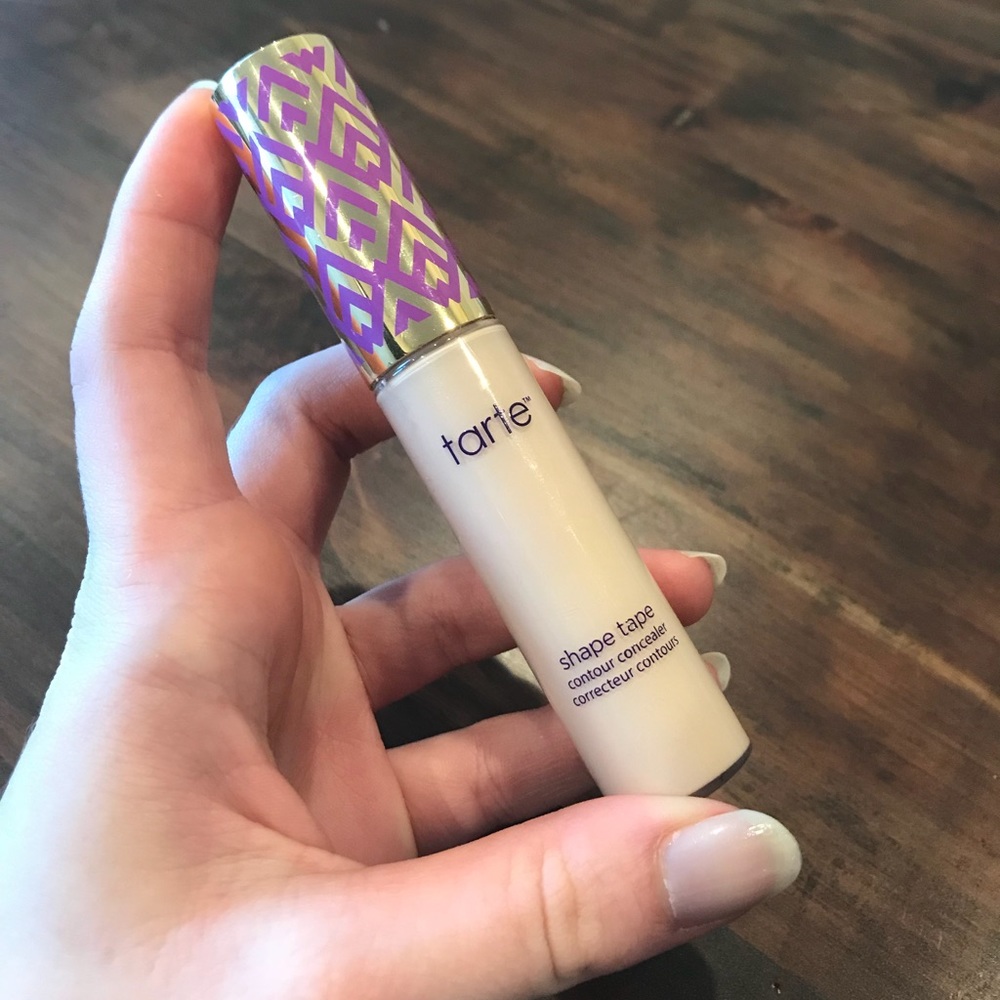 Tarte Shape Tape in fair neutral